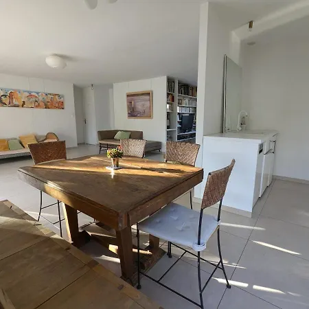 Avec Piscine Proche Plages Holiday home