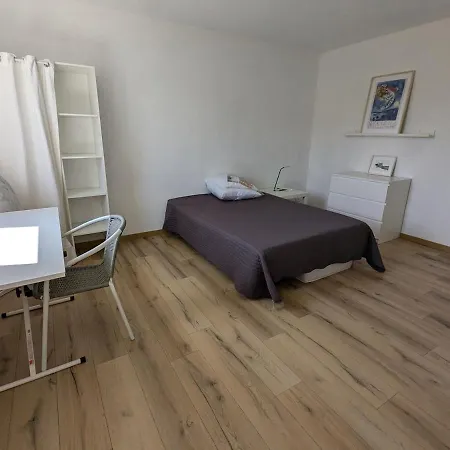 Avec Piscine Proche Plages Pérols